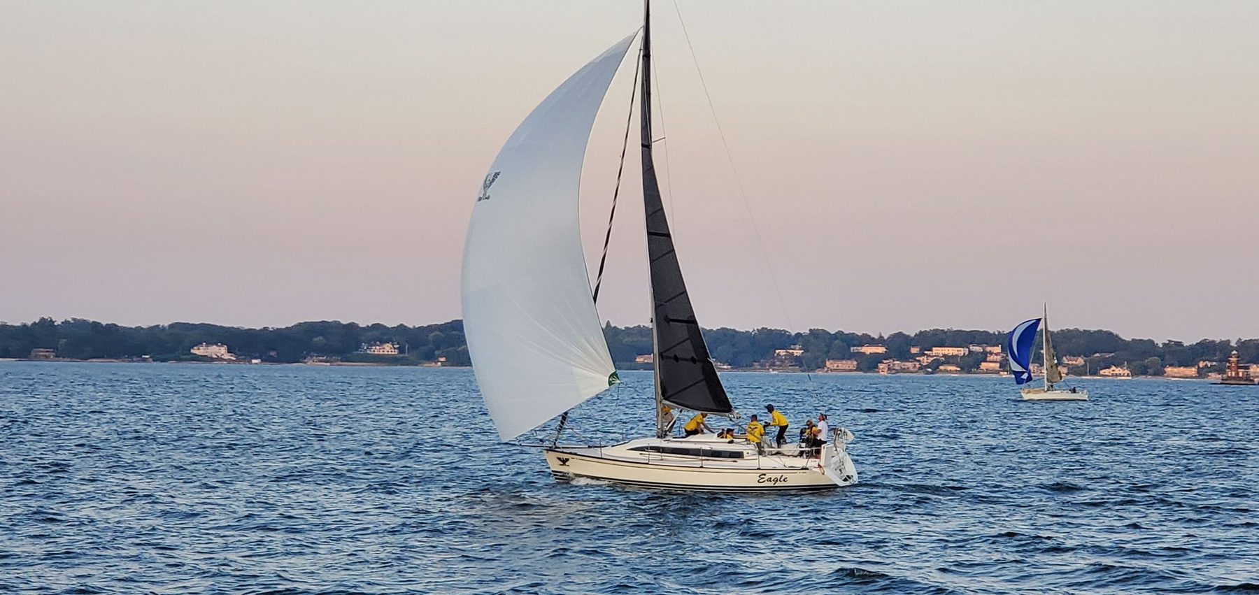 Eagle Scores at the Vineyard Race